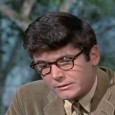 Uma das maiores mentes criativas dos anos 60 e 70, Irwin Allen, atuou como escritor, diretor e produtor de seriados para a TV além de filmes para o cinema, capaz...